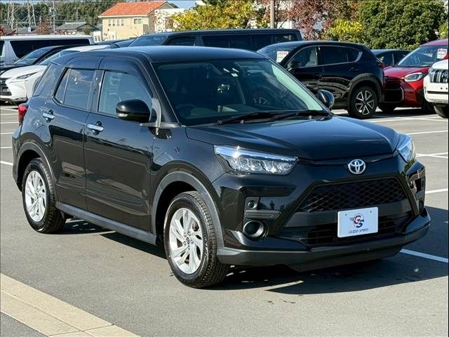 TOYOTA RAIZE HYBRID 2022