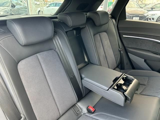 AUDI AUDI e-tron 2023