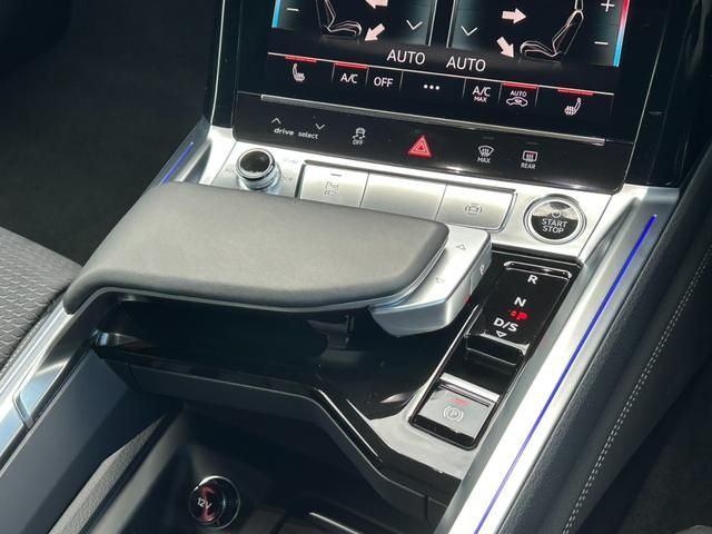 AUDI AUDI e-tron 2023