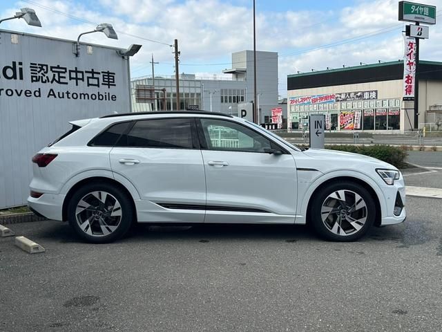 AUDI AUDI e-tron 2023