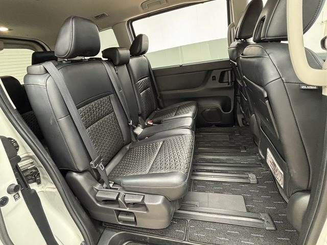 NISSAN SERENA  WG 2023