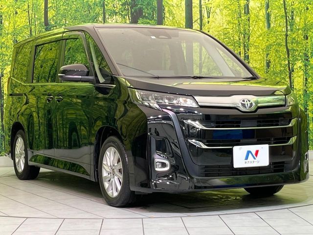 TOYOTA NOAH 2023