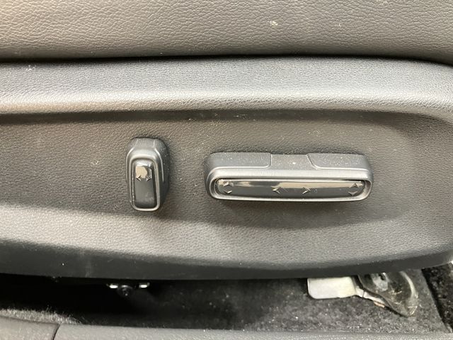 HONDA INSIGHT sedan 2019