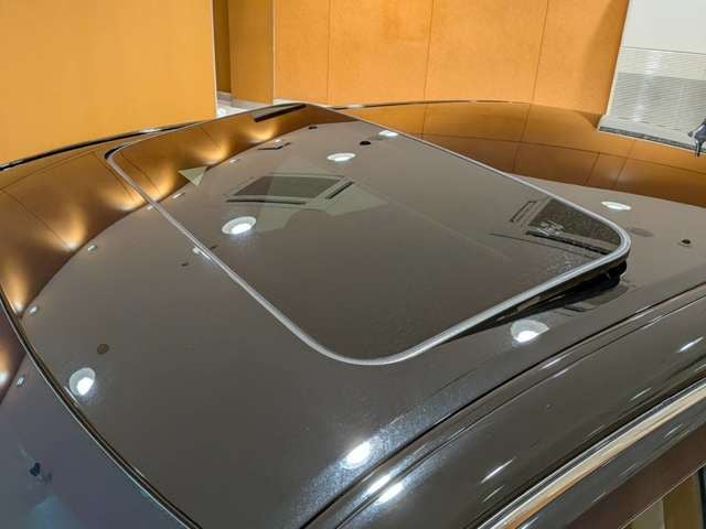 TOYOTA CROWN MAJESTA 2009