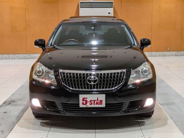 TOYOTA CROWN MAJESTA 2009