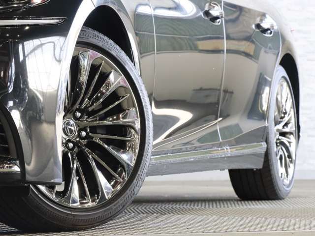 TOYOTA LEXUS LS500 2018