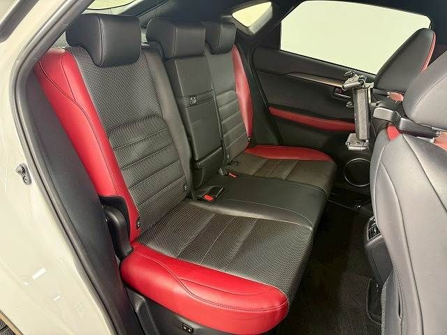 TOYOTA LEXUS NX300 2020