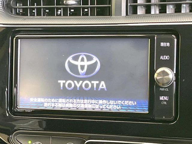 TOYOTA AQUA 2018
