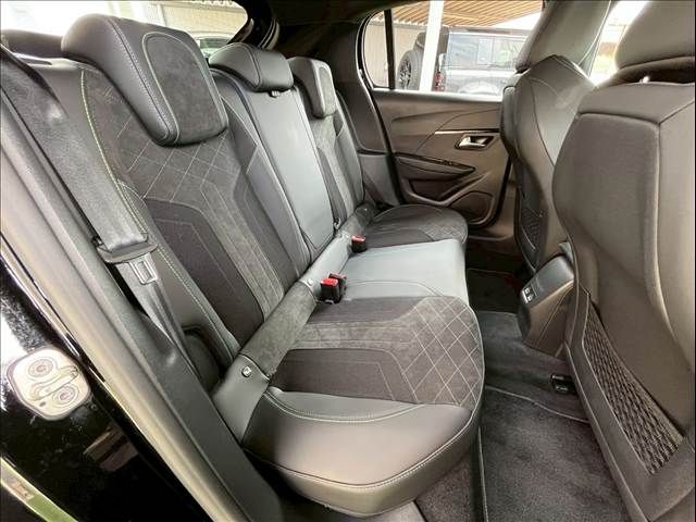 PEUGEOT PEUGEOT 208 2022