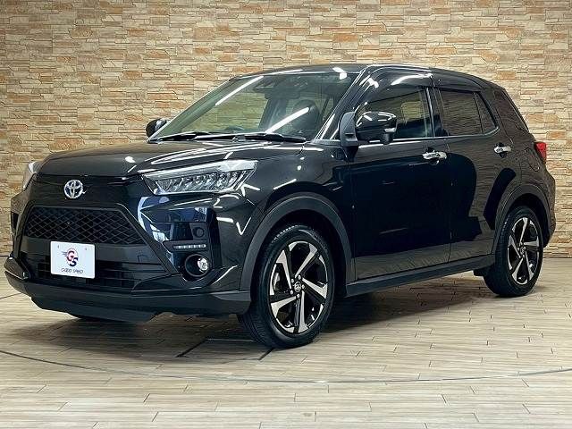 TOYOTA RAIZE HYBRID 2022