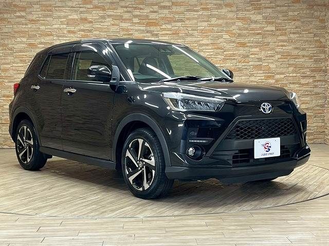 TOYOTA RAIZE HYBRID 2022