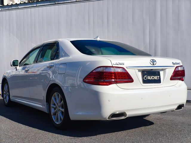 TOYOTA CROWN sedan 2012