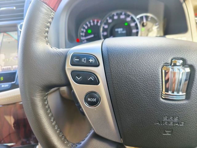 TOYOTA CROWN sedan 2012