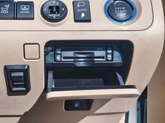 TOYOTA CROWN sedan 2012