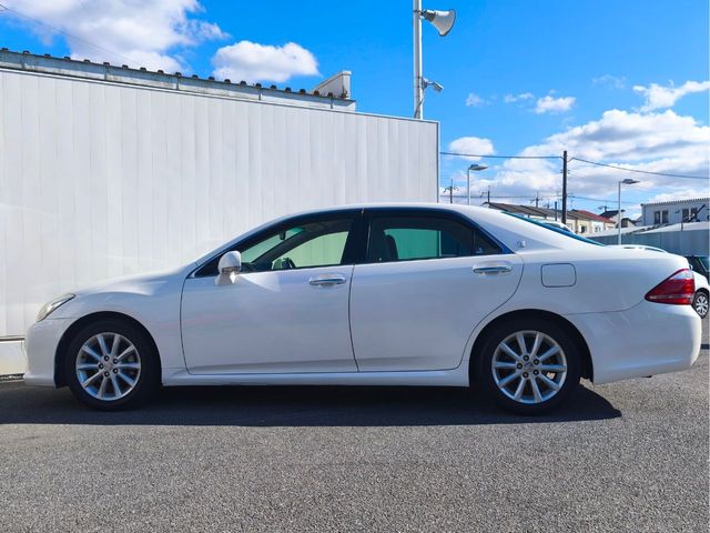 TOYOTA CROWN sedan 2012