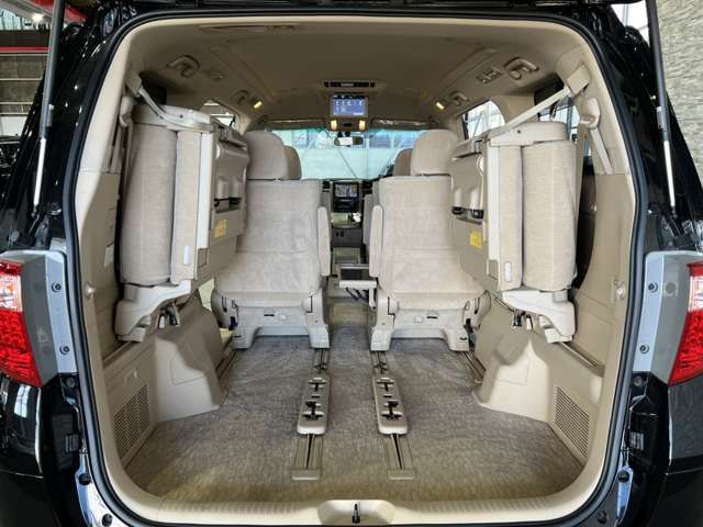 TOYOTA ALPHARD 4WD 2008