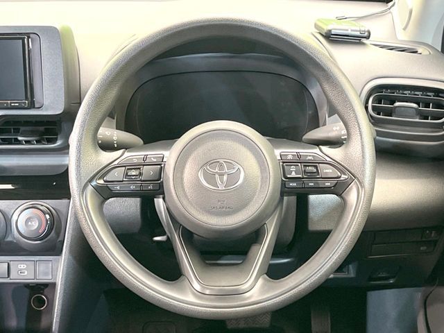 TOYOTA YARIS CROSS 2025