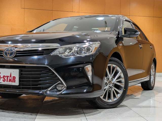 TOYOTA CAMRY HYBRID 2016