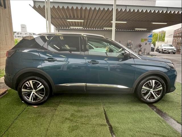 PEUGEOT PEUGEOT 3008 2022