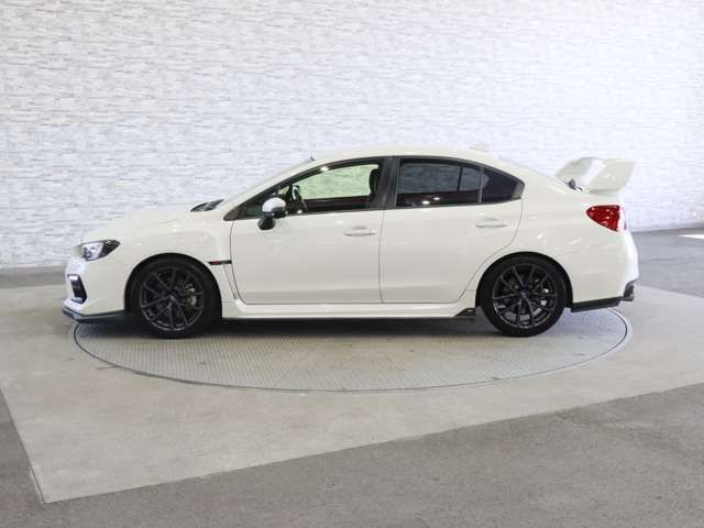 SUBARU WRX S4 2019