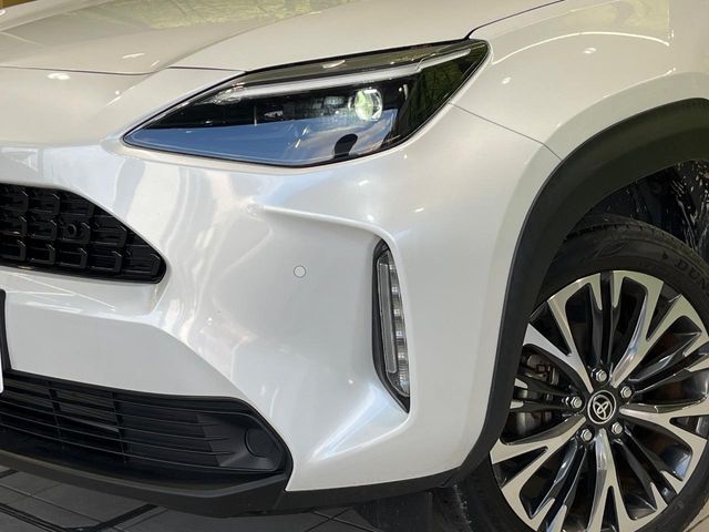 TOYOTA YARIS CROSS HYBRID 2023