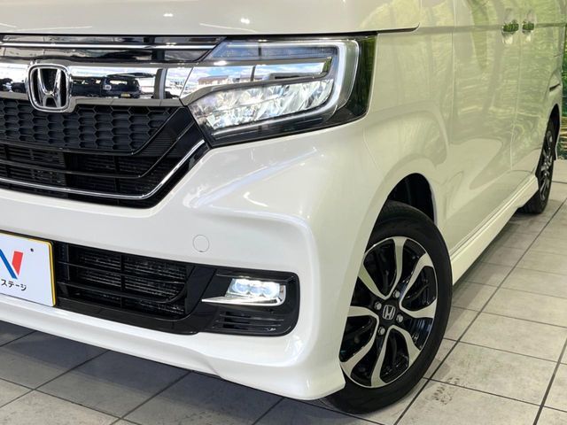 HONDA N BOX CUSTOM 2017