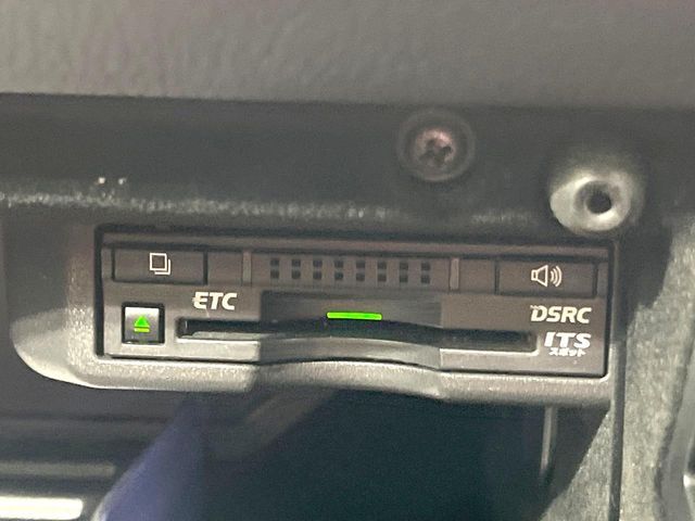 TOYOTA LEXUS IS300h 2013