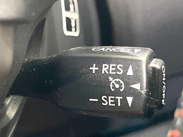 TOYOTA LEXUS IS300h 2013