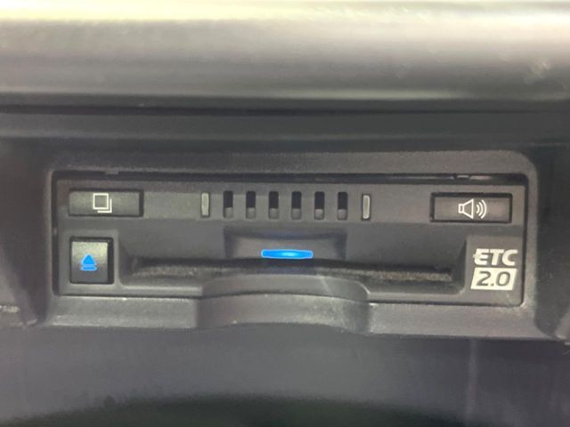 TOYOTA CROWN sedan hybrid 2022