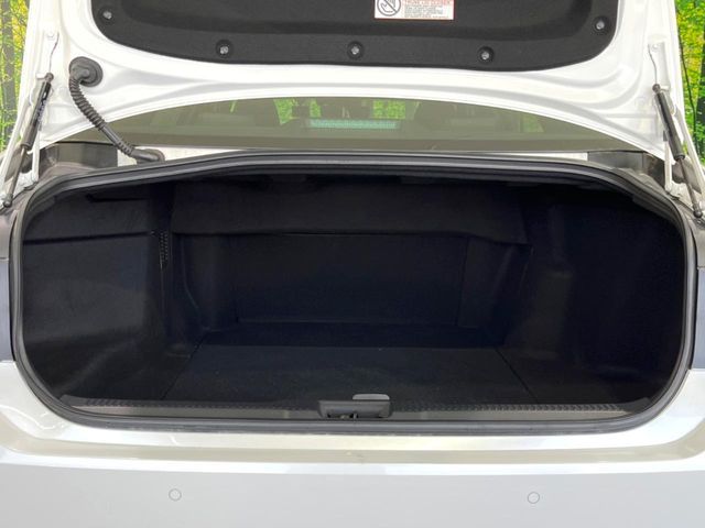 TOYOTA CROWN sedan hybrid 2022