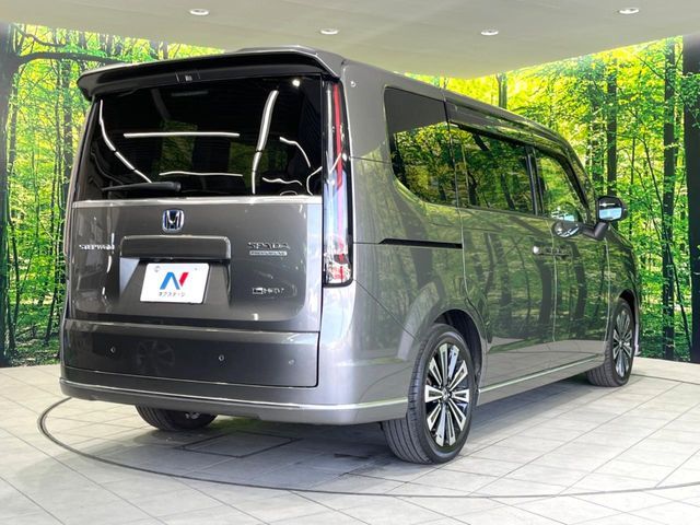 HONDA STEPWAGON e:HEV SPADA 2023