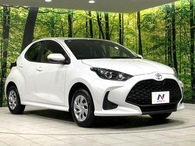 TOYOTA YARIS 2024