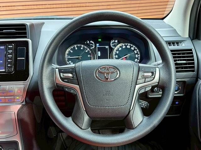 TOYOTA LANDCRUISER PRADO 2020