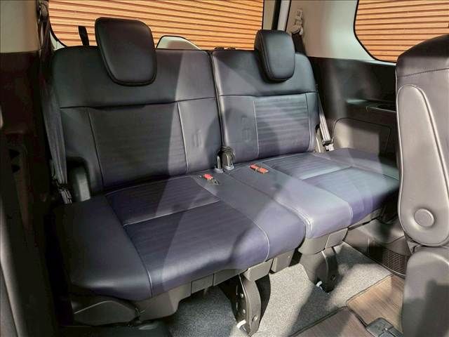NISSAN SERENA  WG 2024