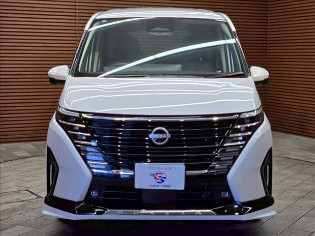 NISSAN SERENA  WG 2024