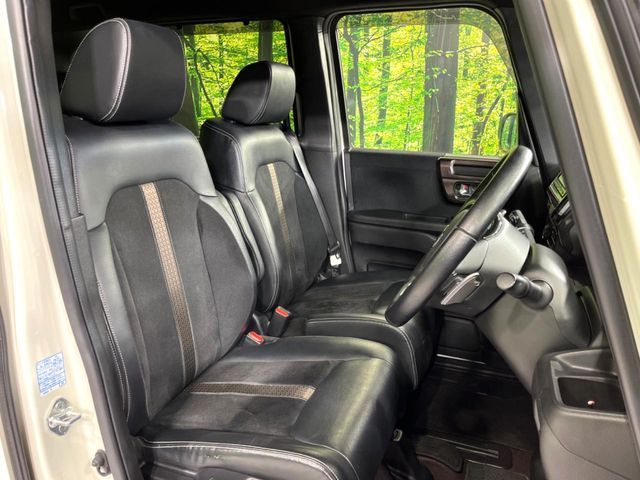 HONDA N BOX CUSTOM 4WD 2017