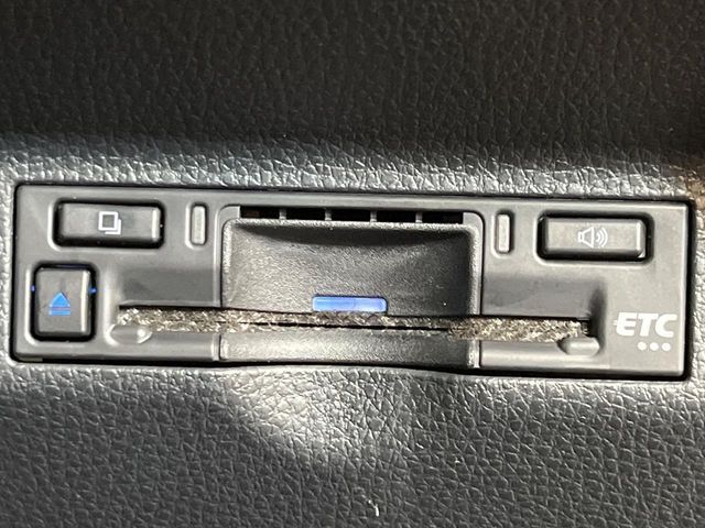 TOYOTA SIENTA HYBRID 2025