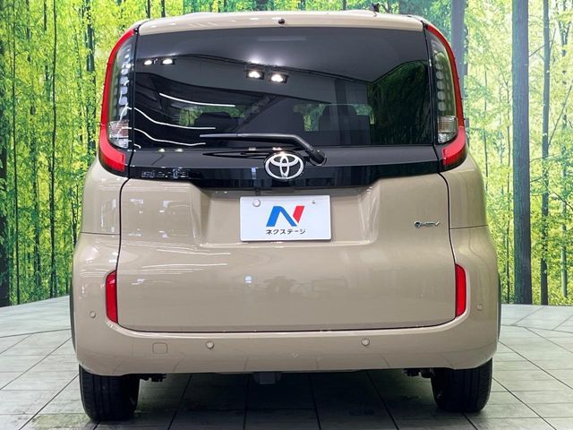 TOYOTA SIENTA HYBRID 2025