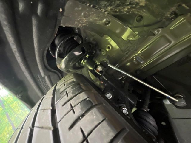 TOYOTA NOAH HYBRID 2025