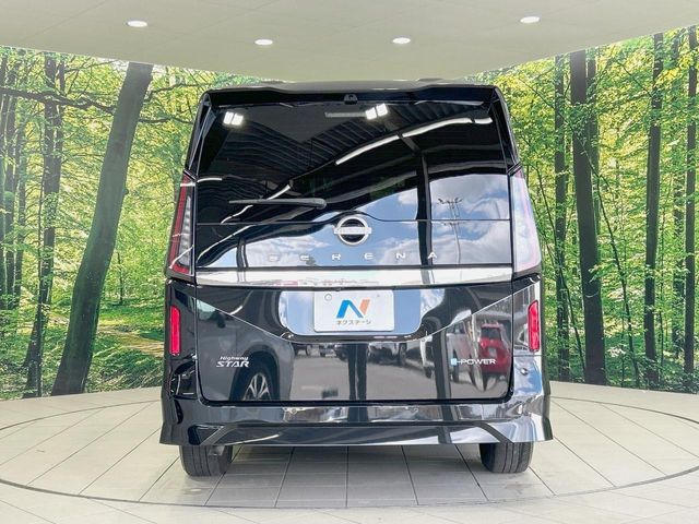 NISSAN SERENA  WG 2024