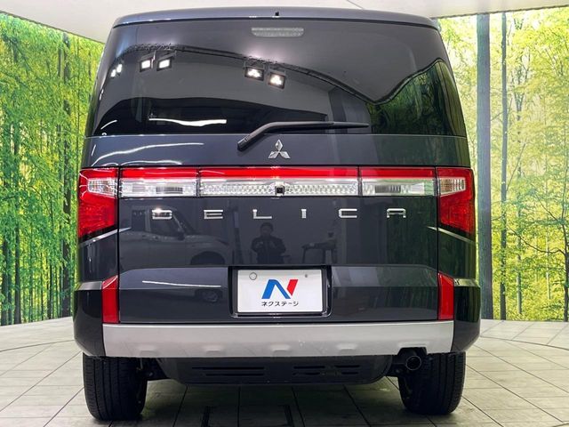 MITSUBISHI DELICA D:5 4WD 2024