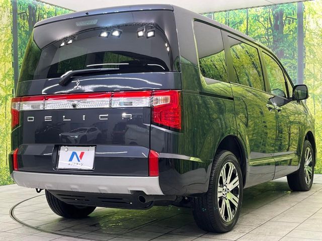 MITSUBISHI DELICA D:5 4WD 2024