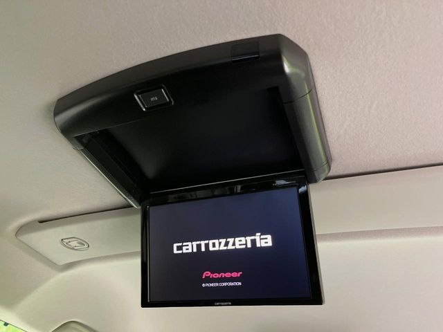 MITSUBISHI DELICA D:5 4WD 2019