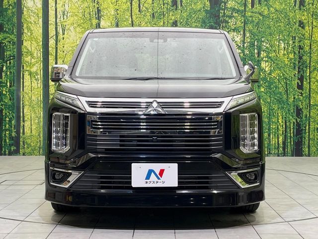 MITSUBISHI DELICA D:5 4WD 2019