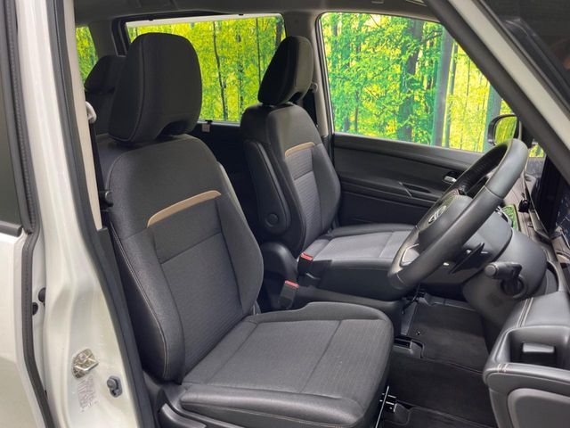 NISSAN SERENA  WG 2023