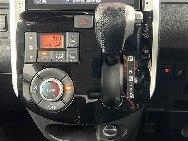 DAIHATSU TANTO CUSTOM 2016