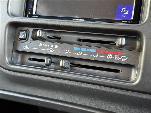 DAIHATSU HIJET truck 2005