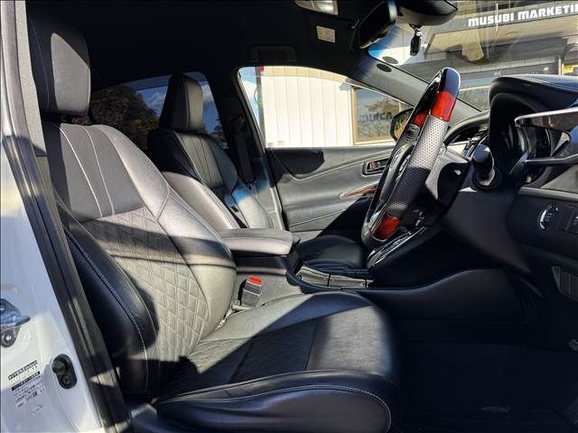 TOYOTA HARRIER 2WD 2015