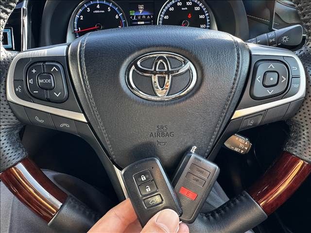 TOYOTA HARRIER 2WD 2015