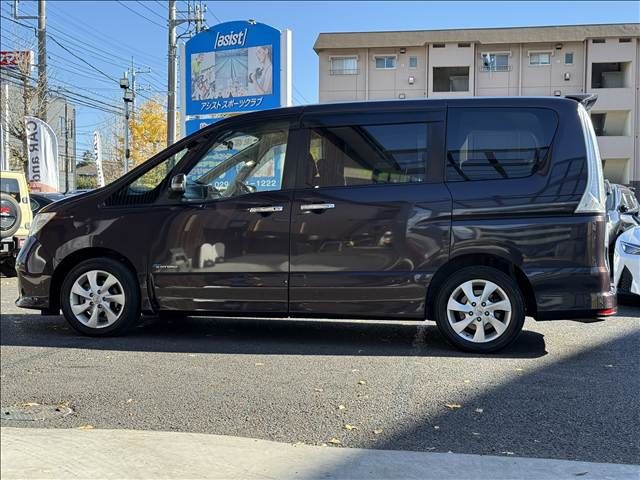 NISSAN SERENA  S-HYBRID 2013